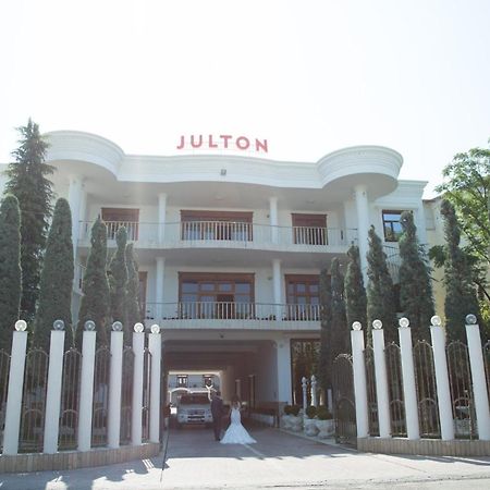 Julton Events Hotel Domje Luaran gambar