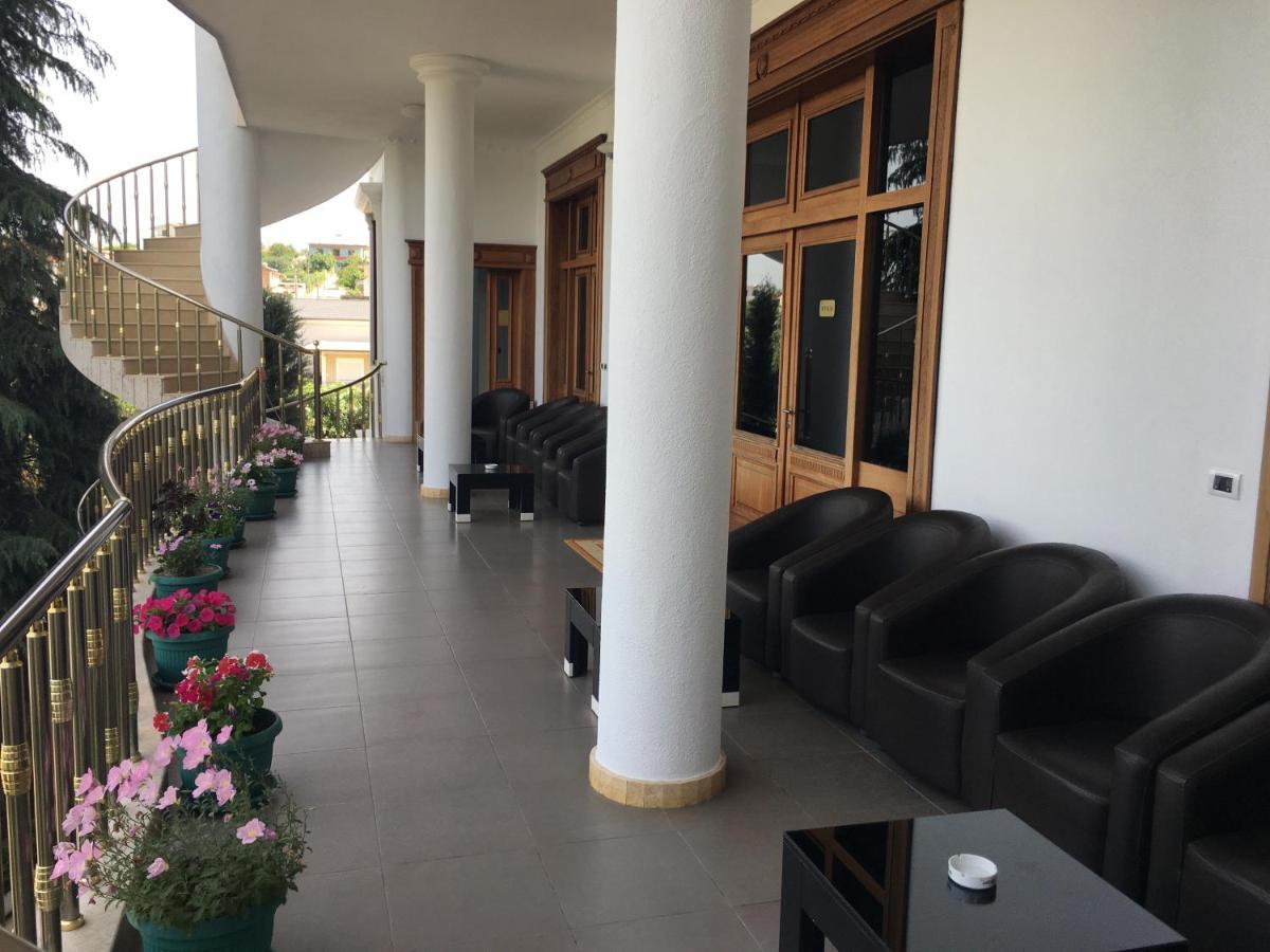 Julton Events Hotel Domje Luaran gambar