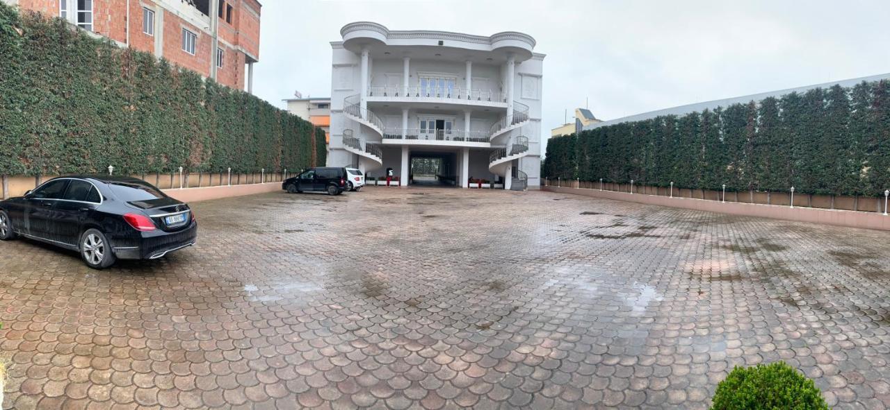 Julton Events Hotel Domje Luaran gambar