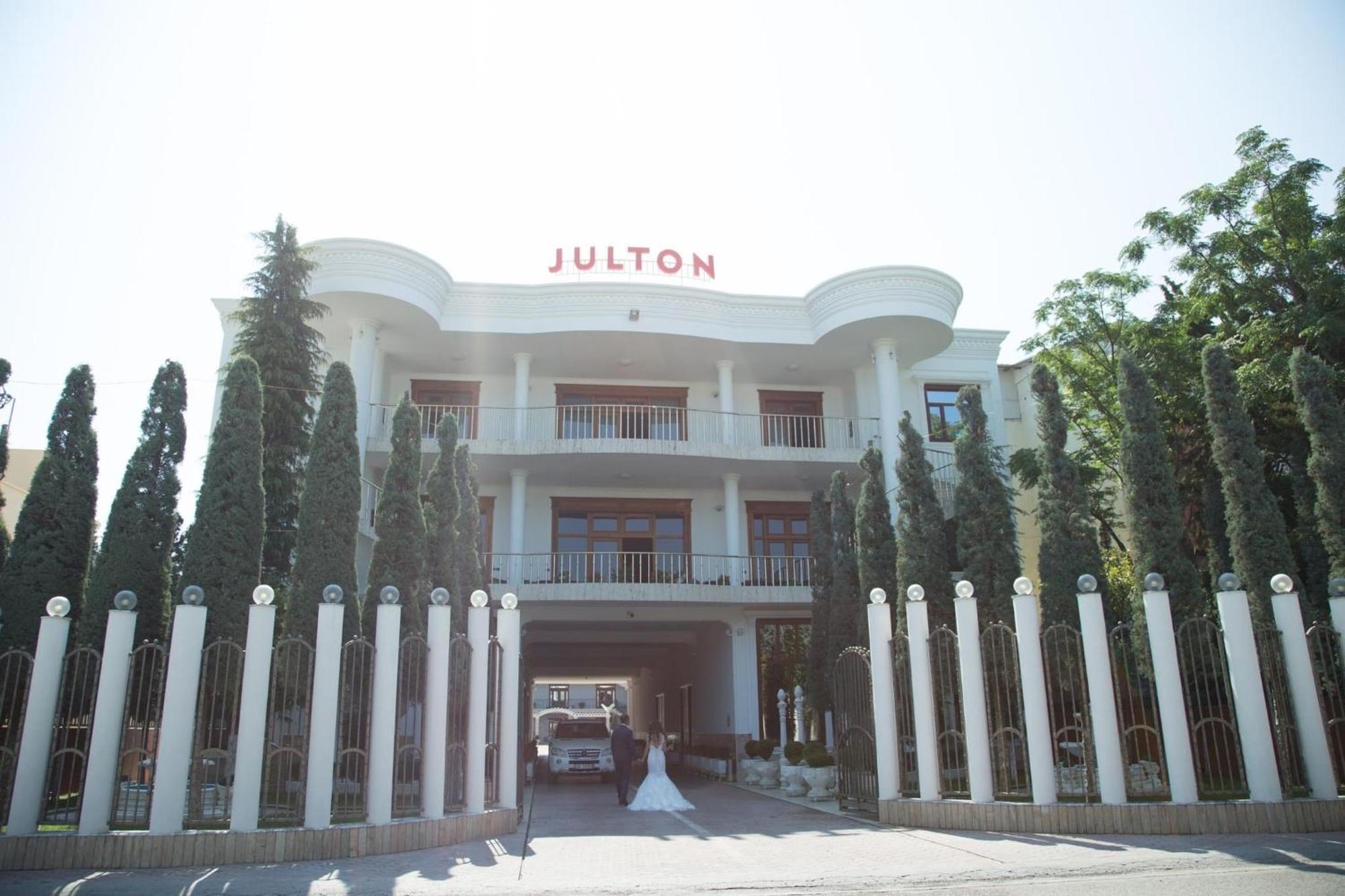 Julton Events Hotel Domje Luaran gambar
